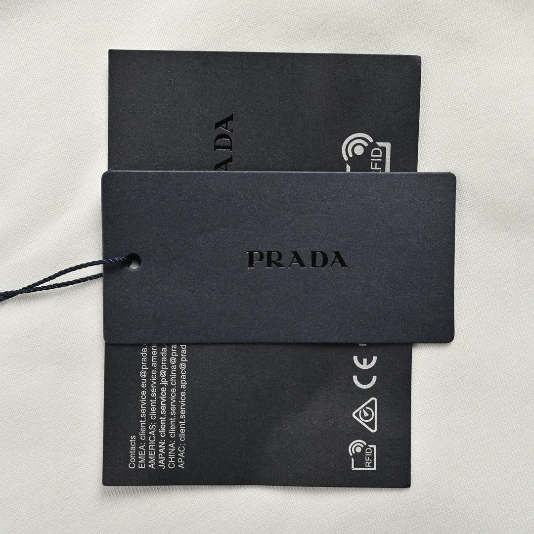 T-shirt blanc Prada avec logo