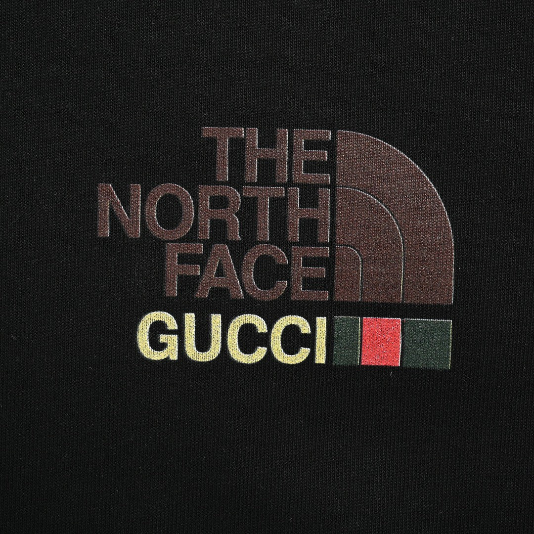T-shirt The North Face x Gucci à imprimé nature (noir)