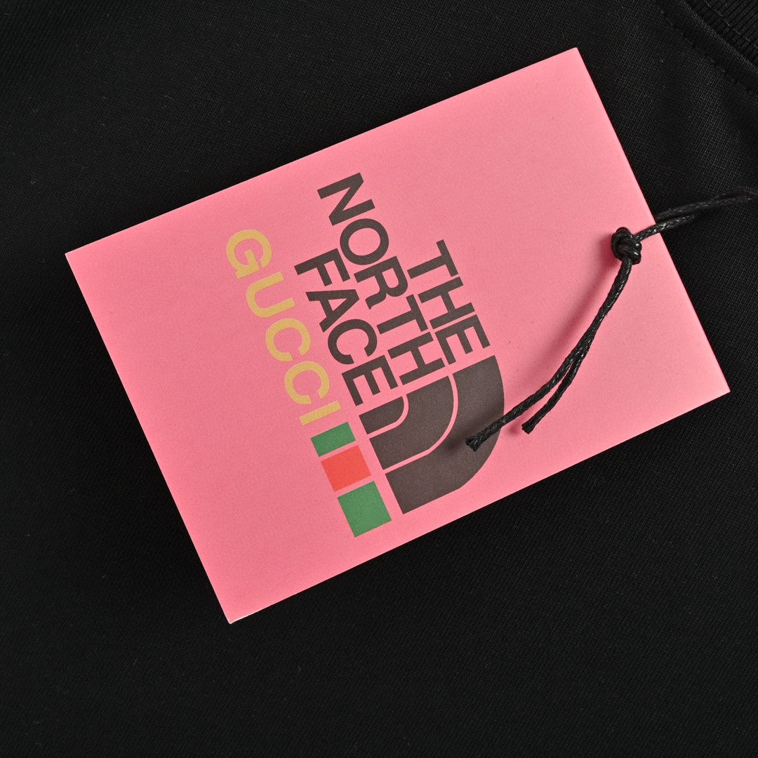 T-shirt The North Face x Gucci à imprimé nature (noir)