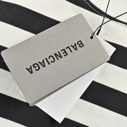 T-shirt rayé noir et blanc Balenciaga