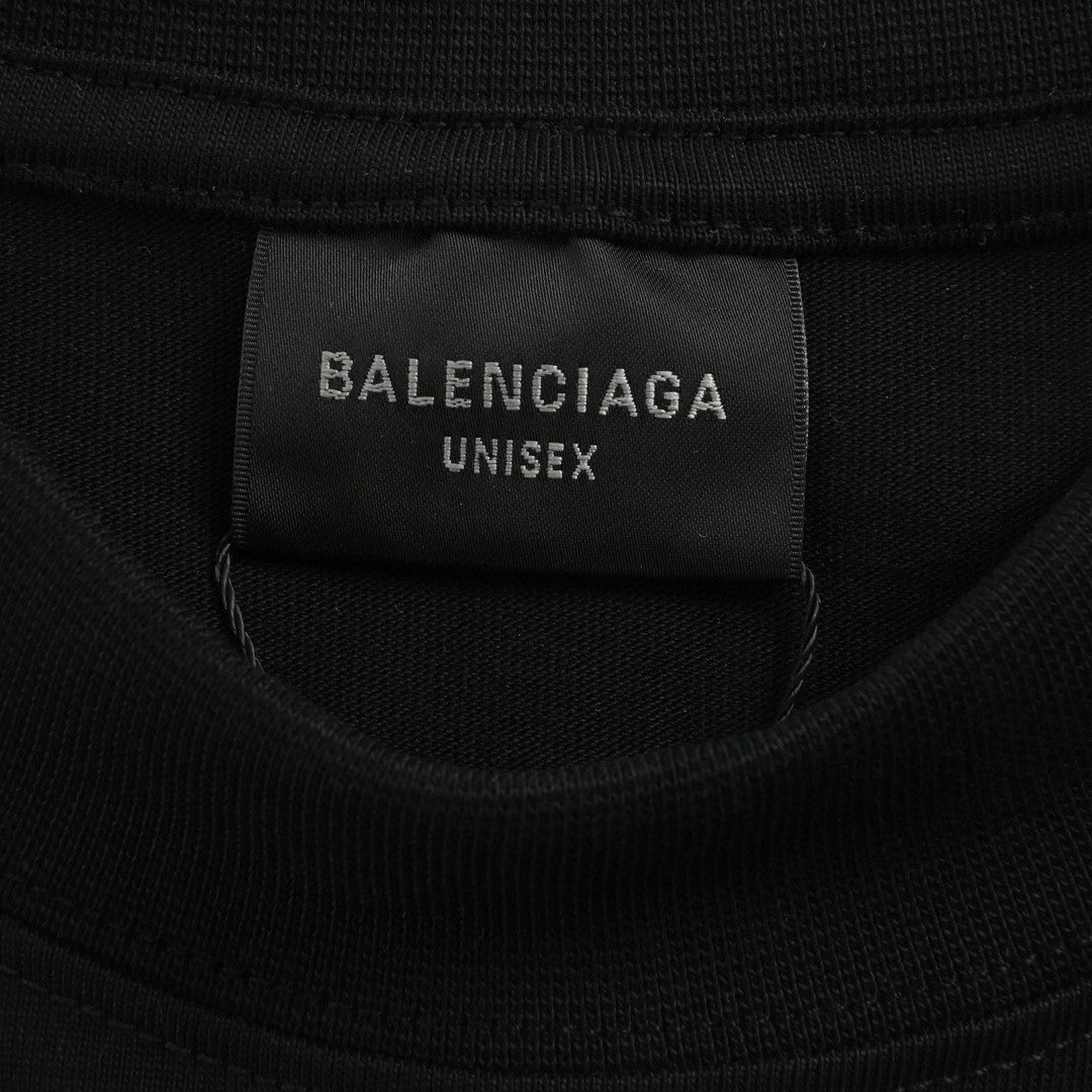 T-shirt noir Balenciaga avec motif EREWHON