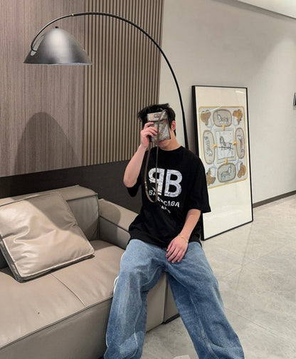 T-shirt Balenciaga à logo craquelé (noir)