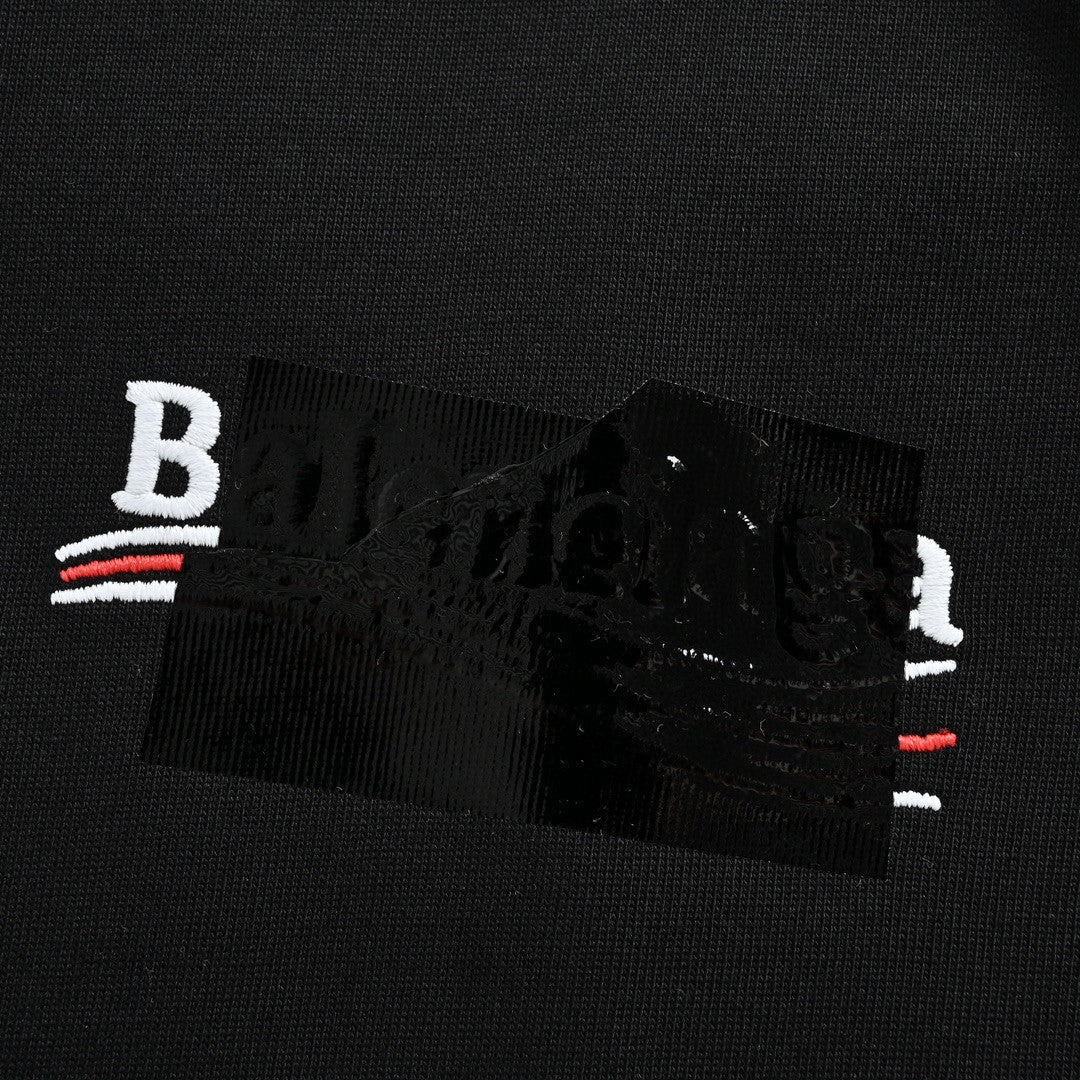 T-shirt Balenciaga avec logo brodé (noir)