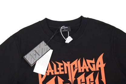 T-shirt Balenciaga à logo gothique