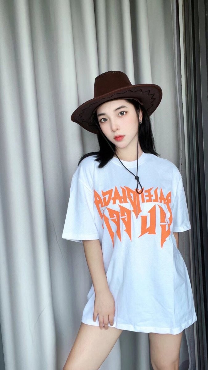 T-shirt Balenciaga à logo gothique - Blanc