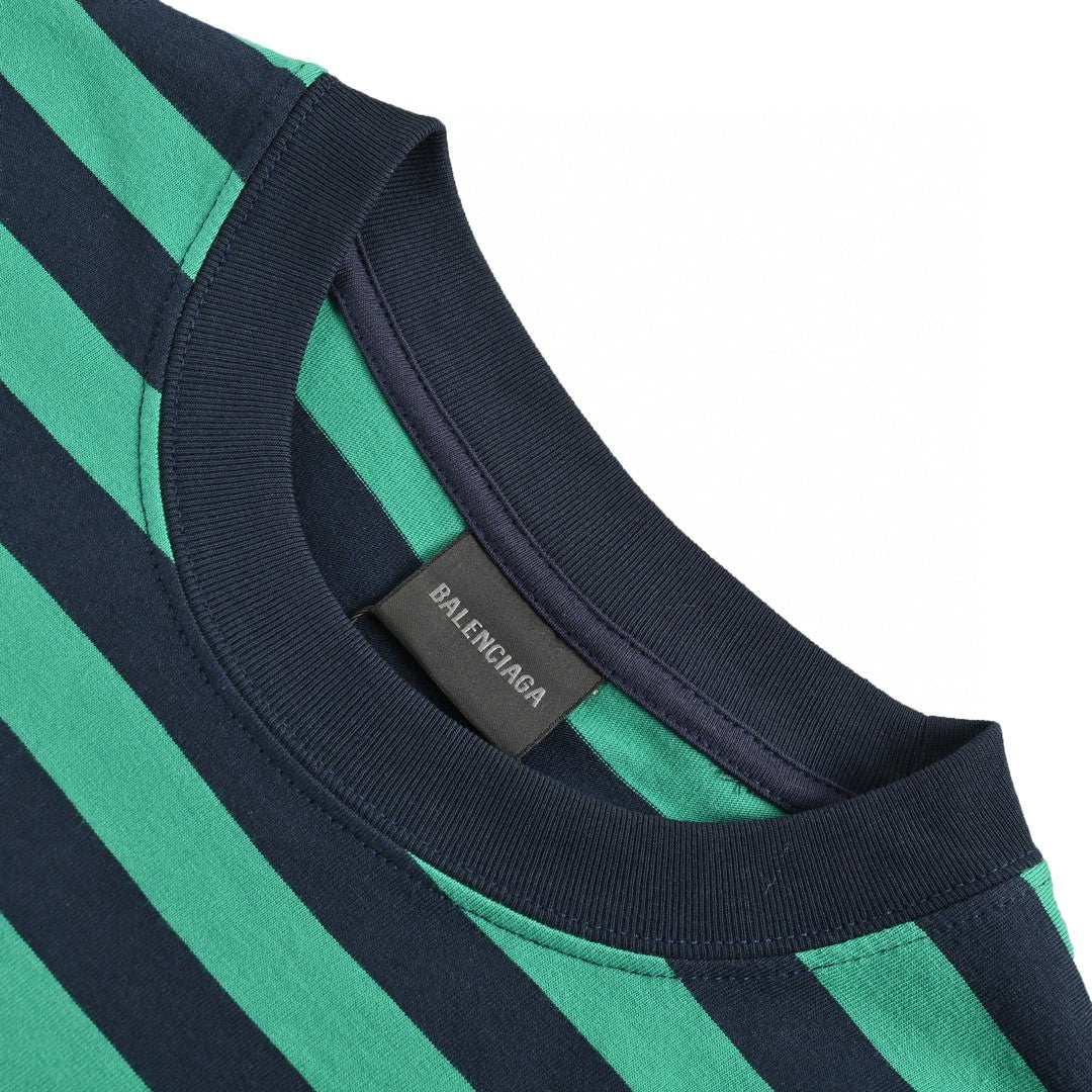 T-shirt rayé vert et noir Balenciaga