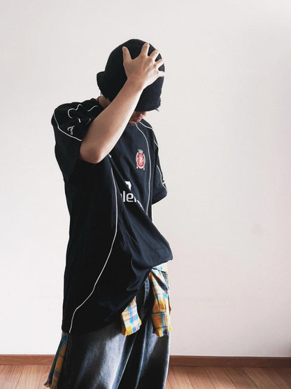 T-SHIRT NOIR AVEC LOGO DE FOOTBALL BALENCIAGA