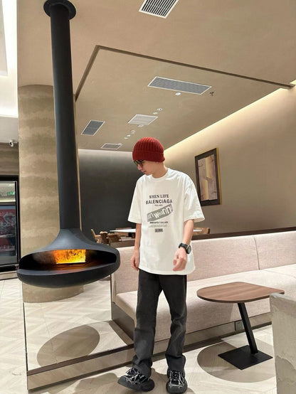 T-shirt Balenciaga - Logo au dos