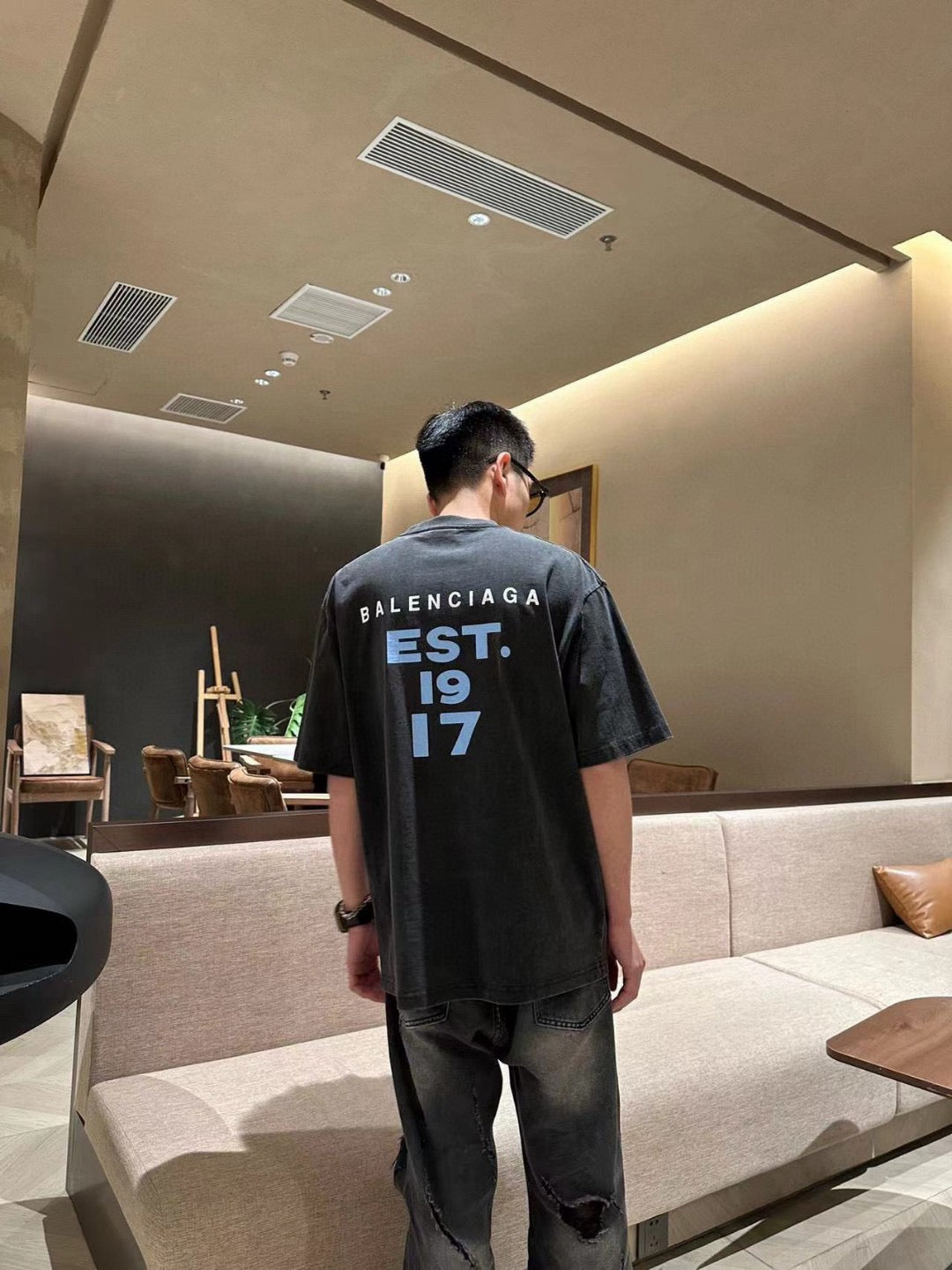 T-shirt Balenciaga - Petit logo