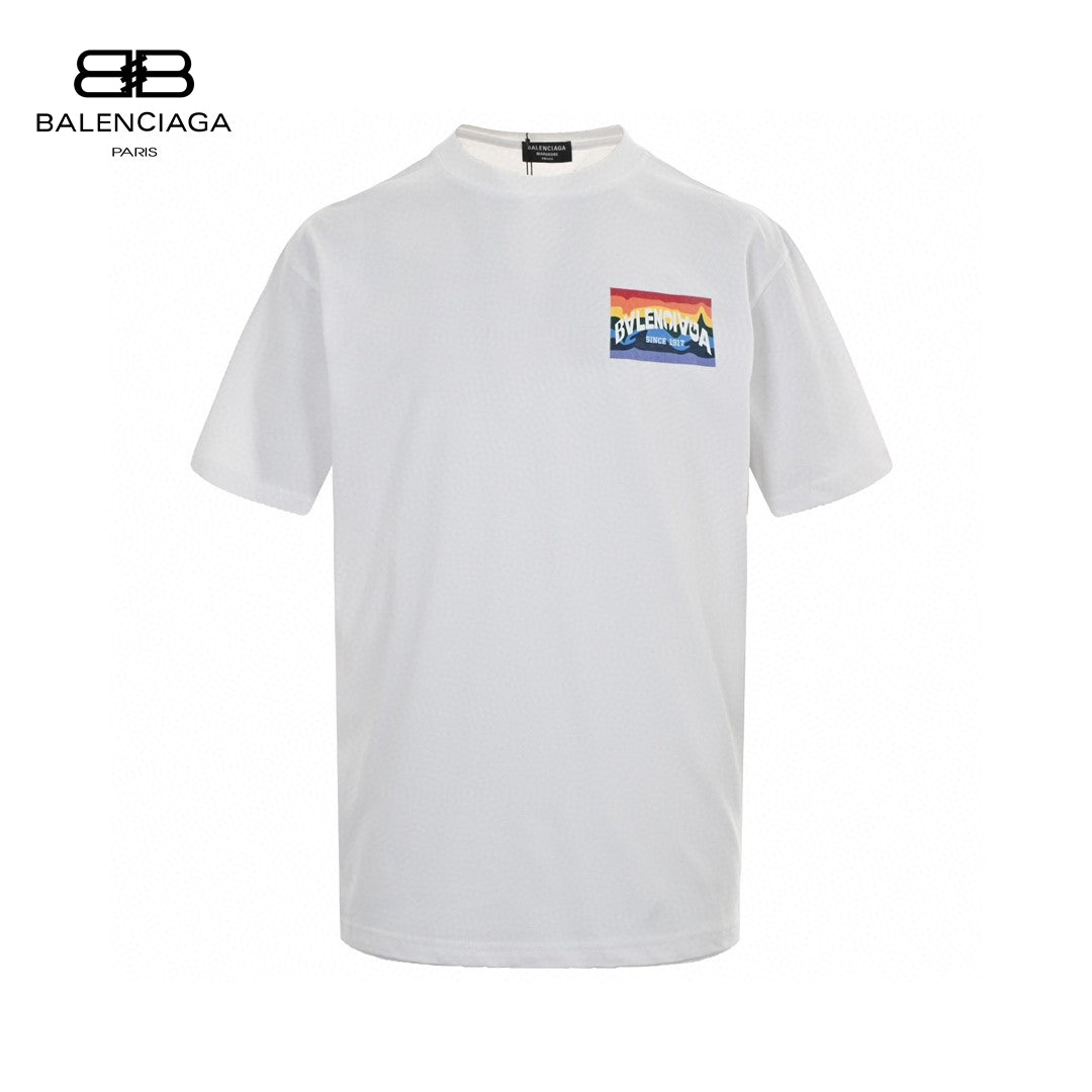 T-shirt blanc Balenciaga à motif montagne