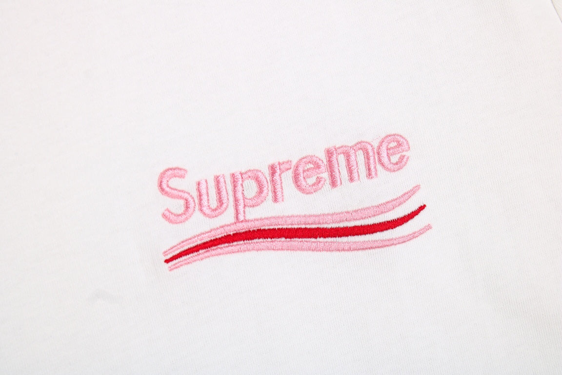 T-shirt Balenciaga x Supreme avec logo sur le devant