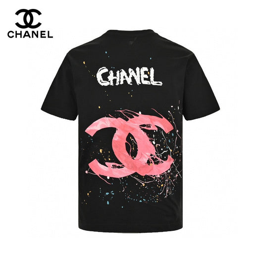 T-shirt noir Chanel à logo rose éclaboussé