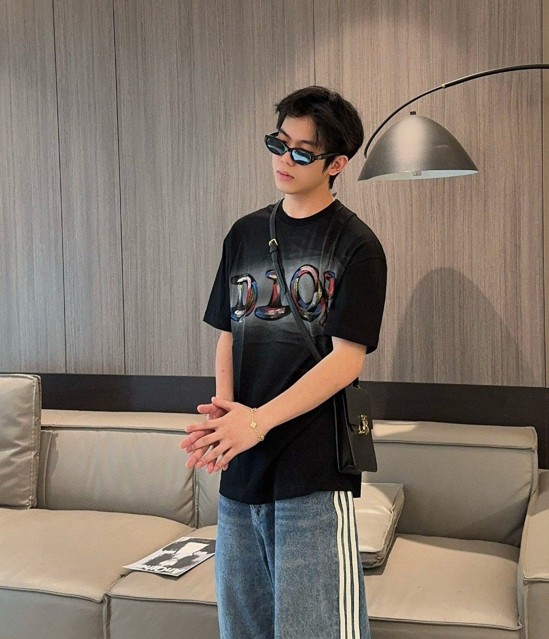 T-shirt Dior à logo artistique (noir)