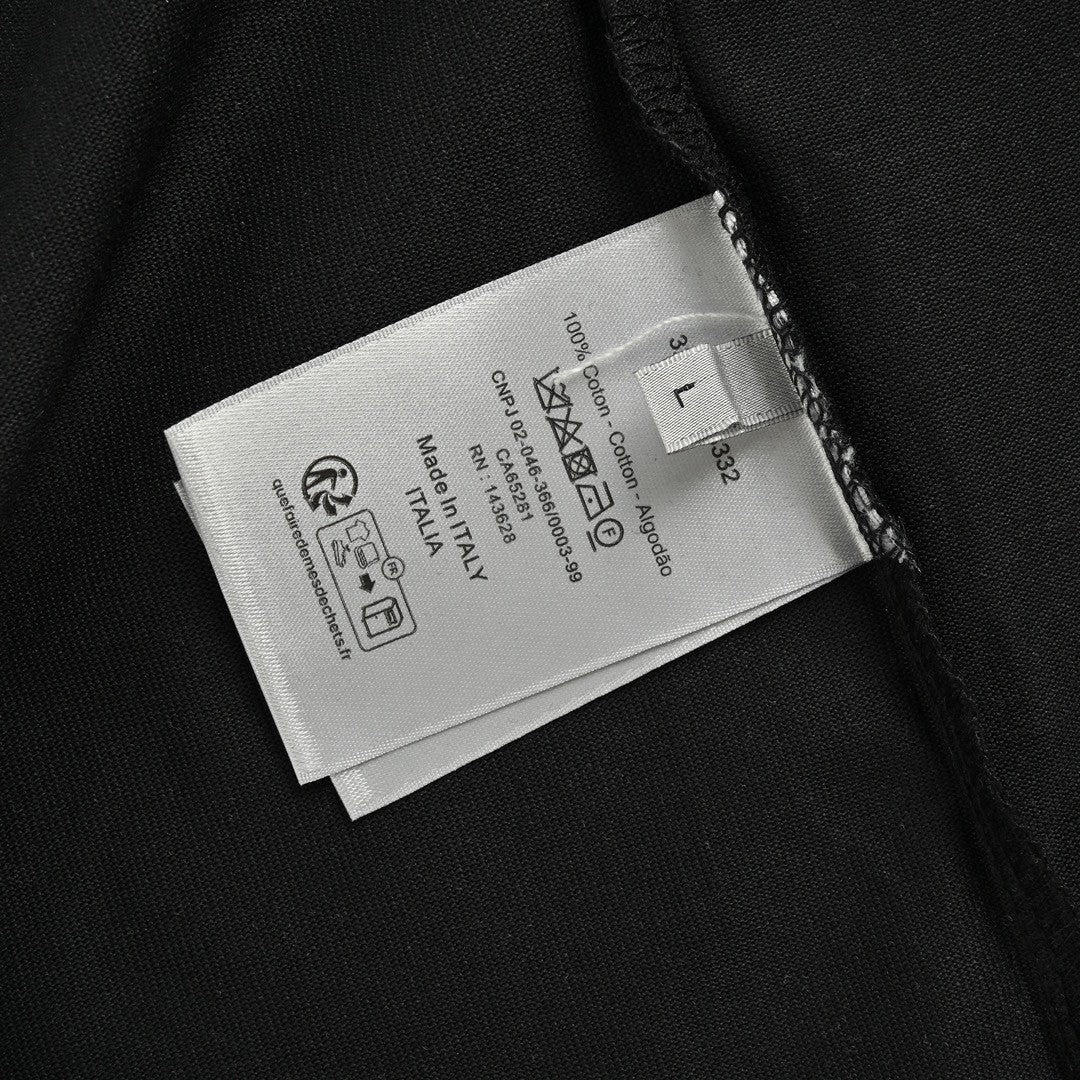 T-shirt noir Dior à logo multicolore