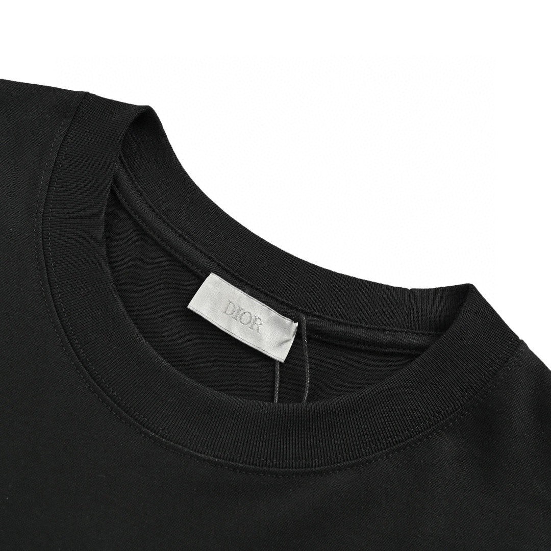 T-shirt noir Dior avec logo épingle de sûreté