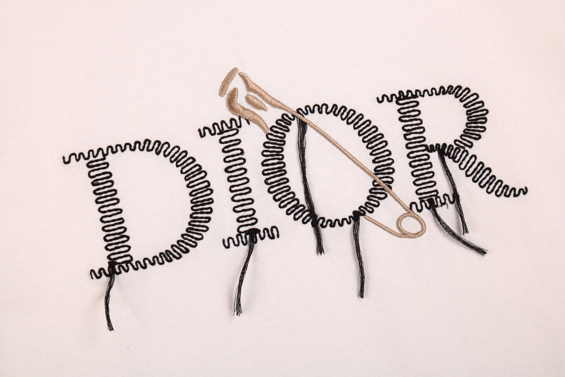T-shirt Dior avec outils et logo