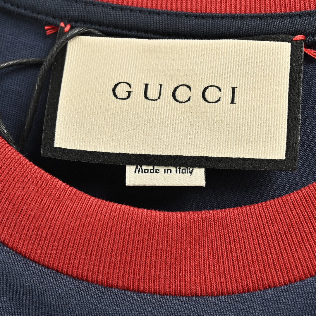 T-shirt Gucci à logo cerise bleu marine