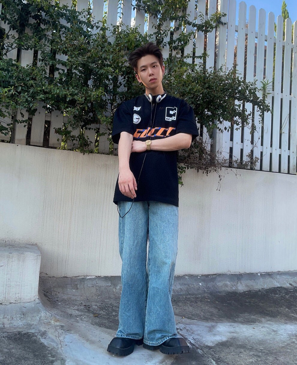 T-shirt Gucci à logo graphique (noir)