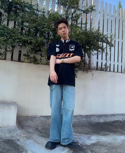 T-shirt Gucci à logo graphique (noir)