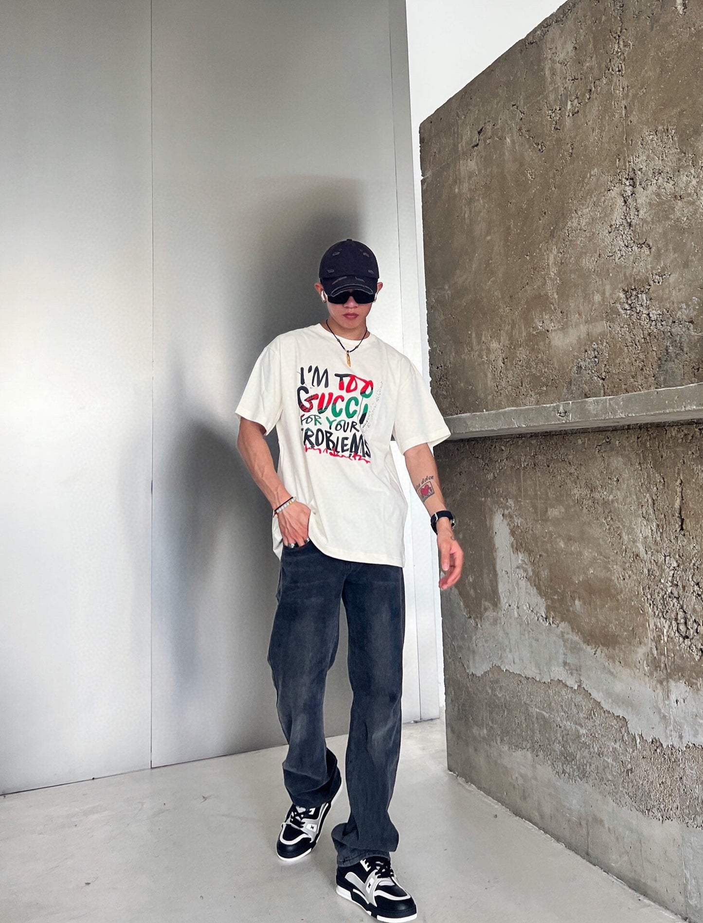 T-shirt Gucci « Je suis trop Gucci pour tes problèmes »