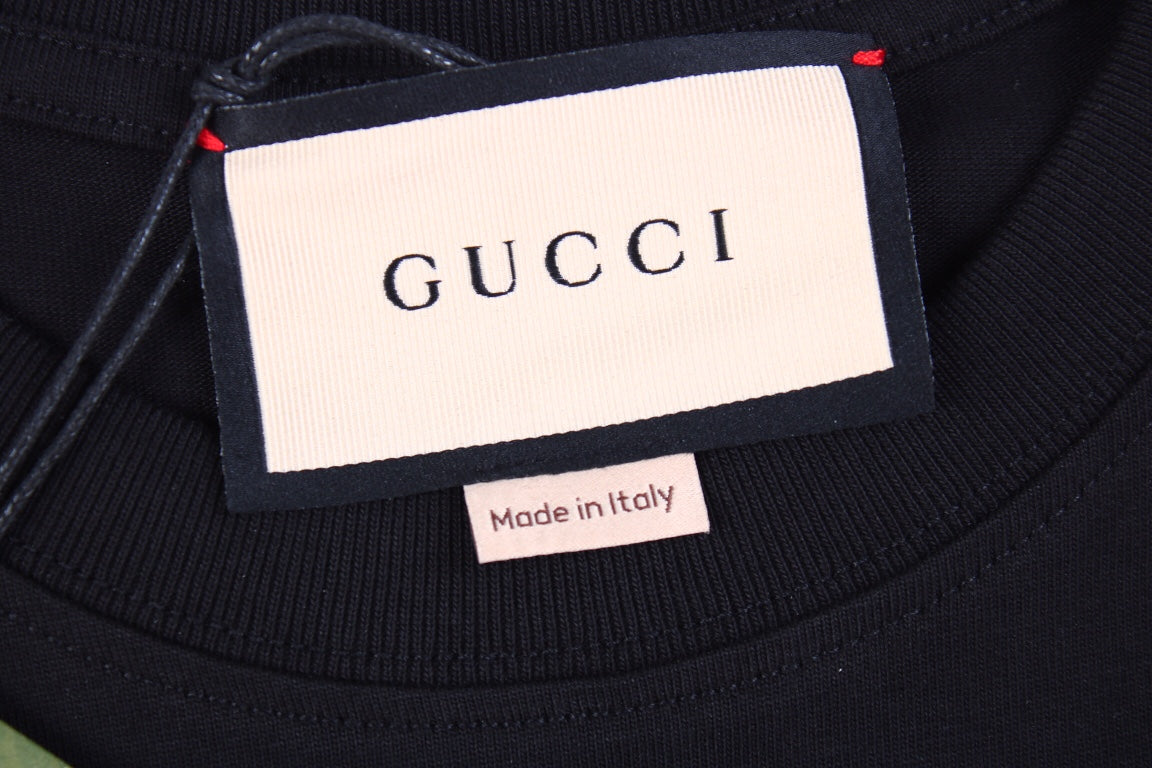 T-shirt Gucci « Je suis trop Gucci pour tes problèmes » - Noir