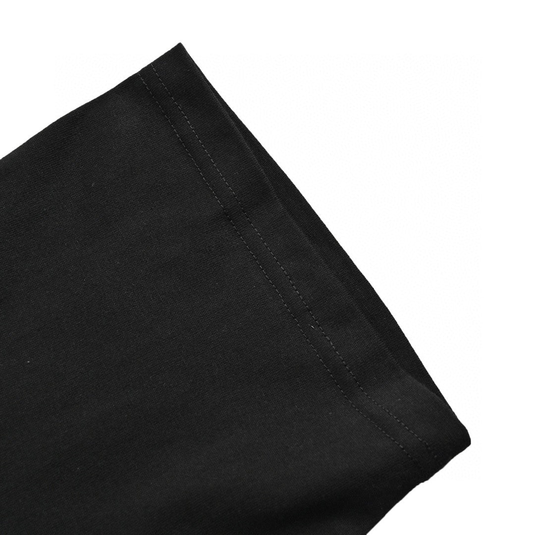 T-shirt noir Gucci à motif GG entrelacé