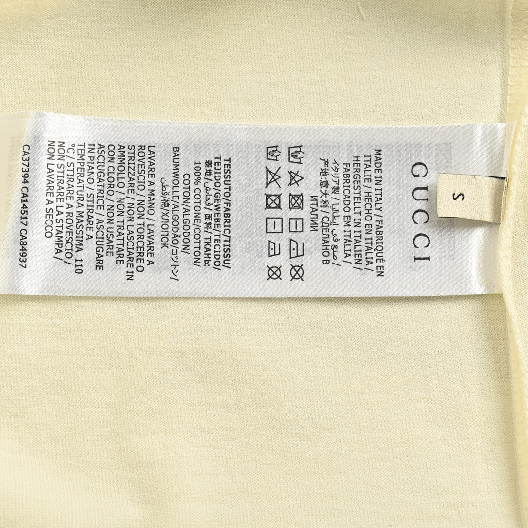 T-shirt crème Gucci à motif GG entrelacé