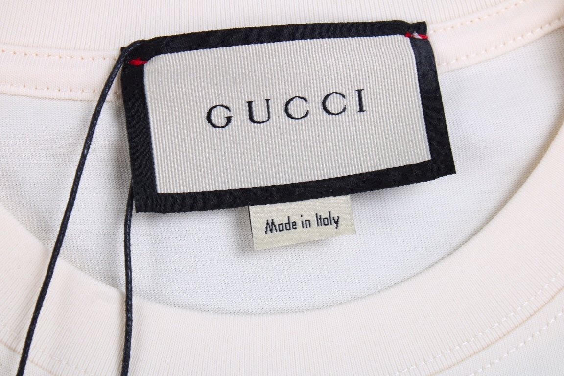 T-shirt Gucci à logo éclair (crème)