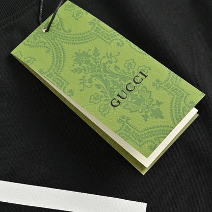 T-shirt noir Gucci à motif snowboarder