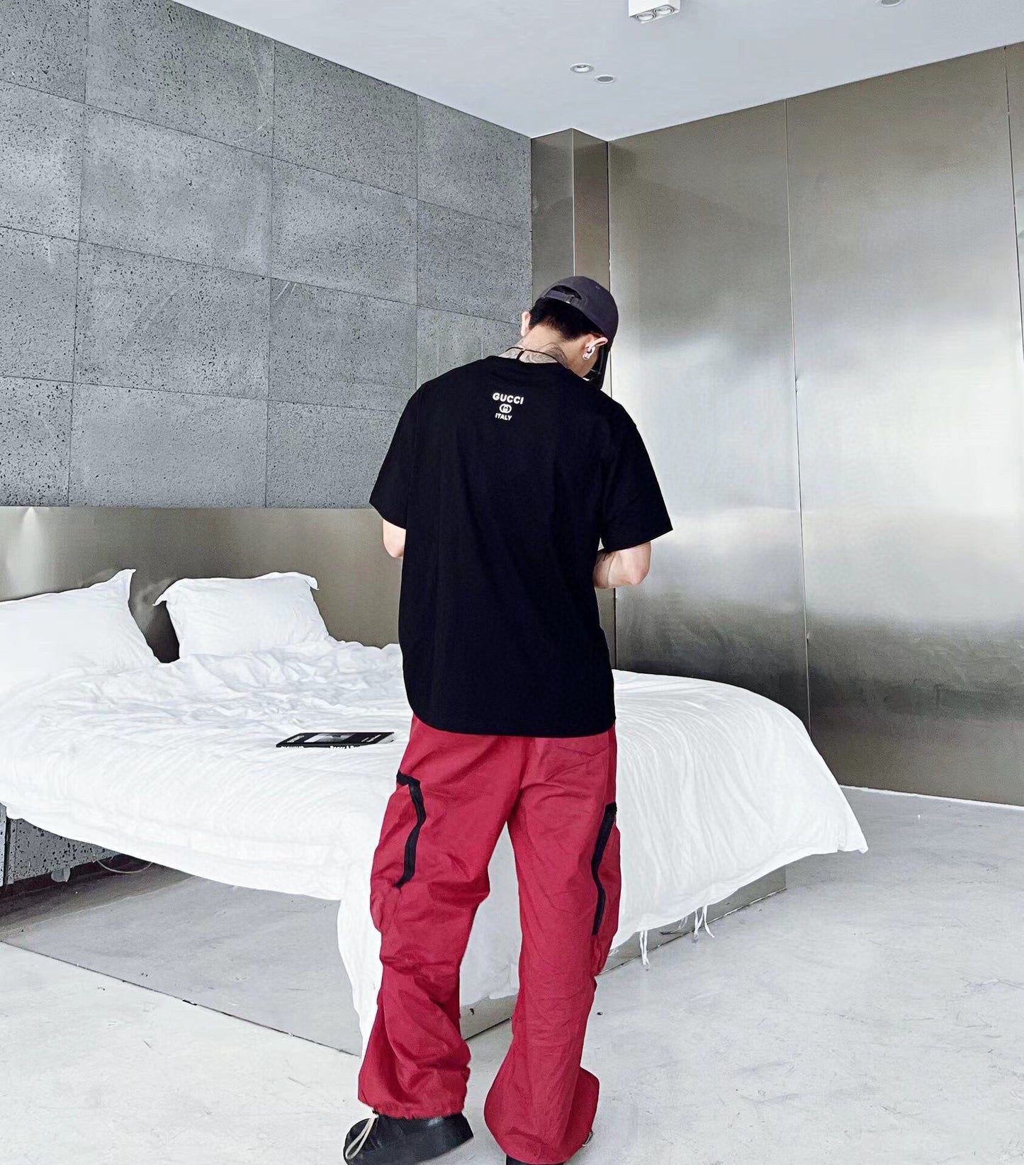 T-shirt graphique Gucci - Lunettes de soleil - Noir