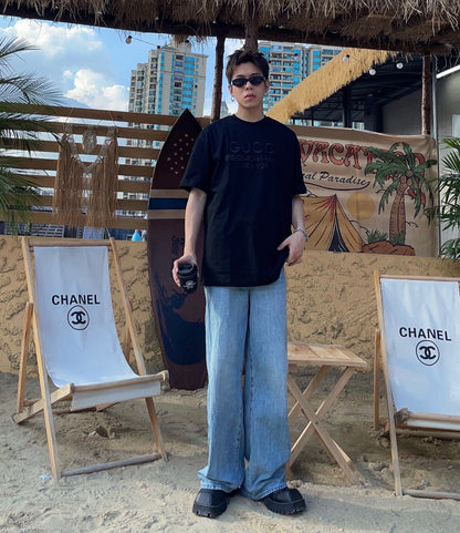 T-shirt Gucci avec villes brodées