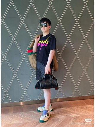 T-shirt Gucci avec logo rétro (noir)