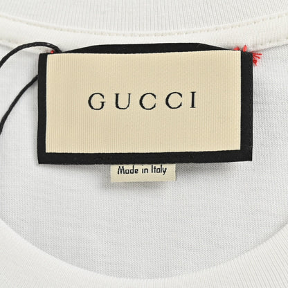 T-shirt blanc Gucci avec logo superposé