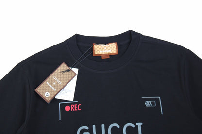 T-shirt issu de la collaboration Gucci x Balenciaga