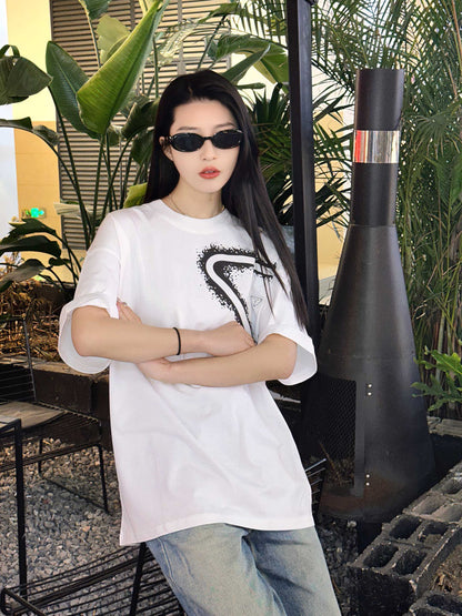 T-shirt à logo graphique Prada