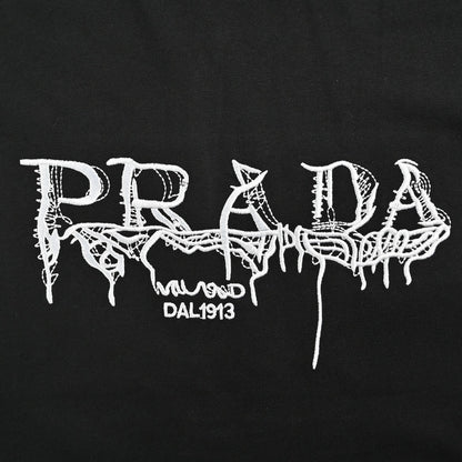 T-shirt Prada à logo graphique (noir)