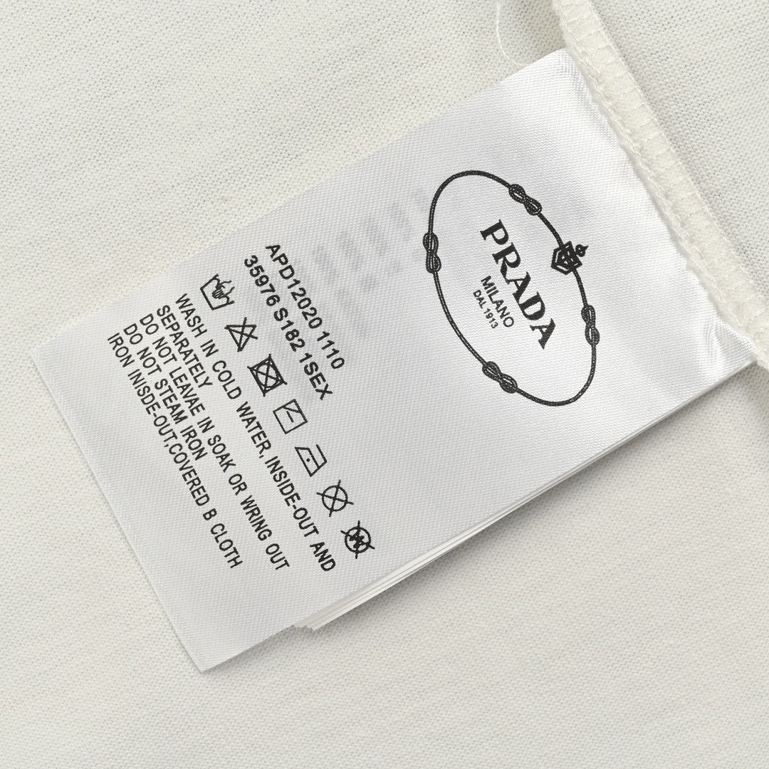 T-shirt Prada Milano blanc à emblème