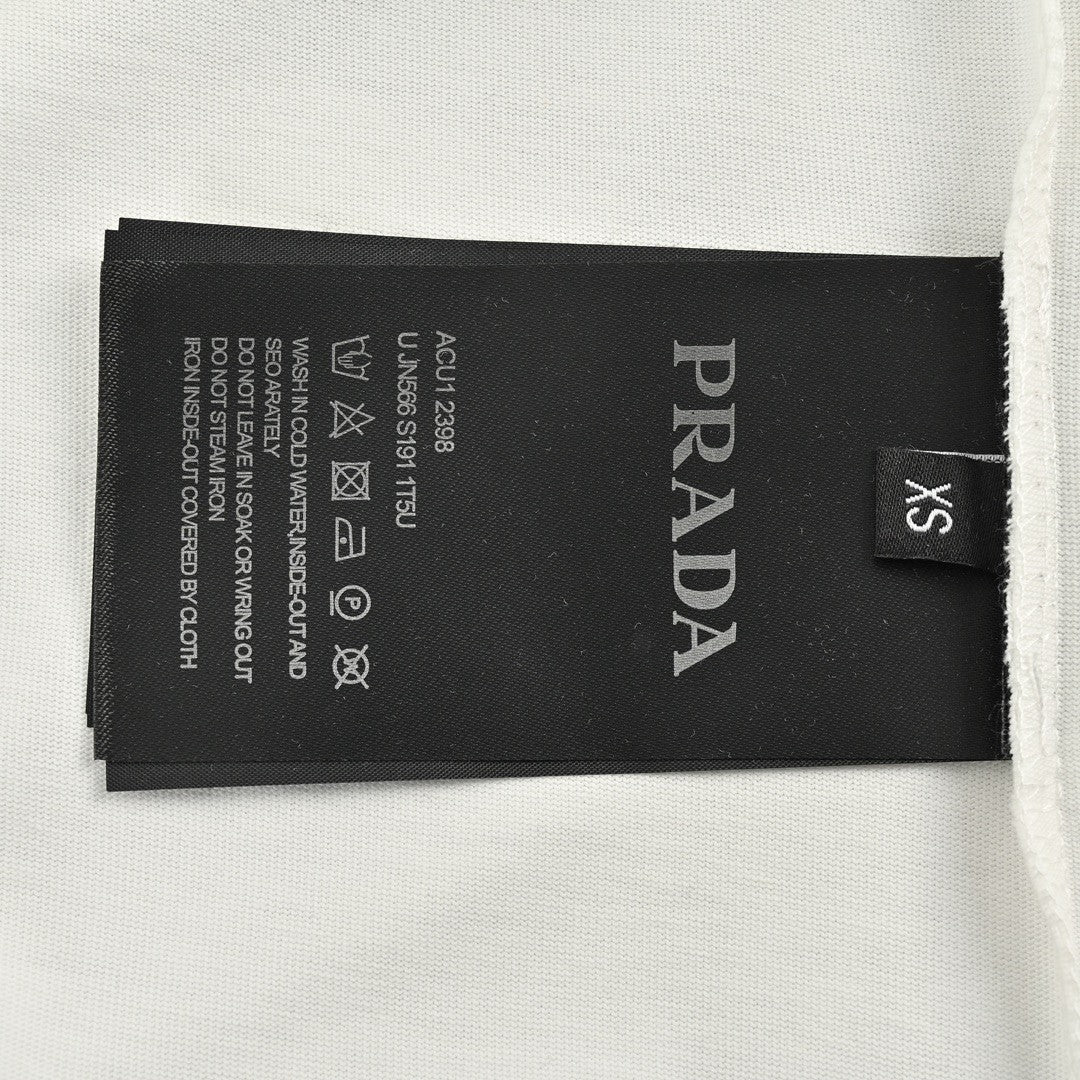 T-shirt Prada à poche