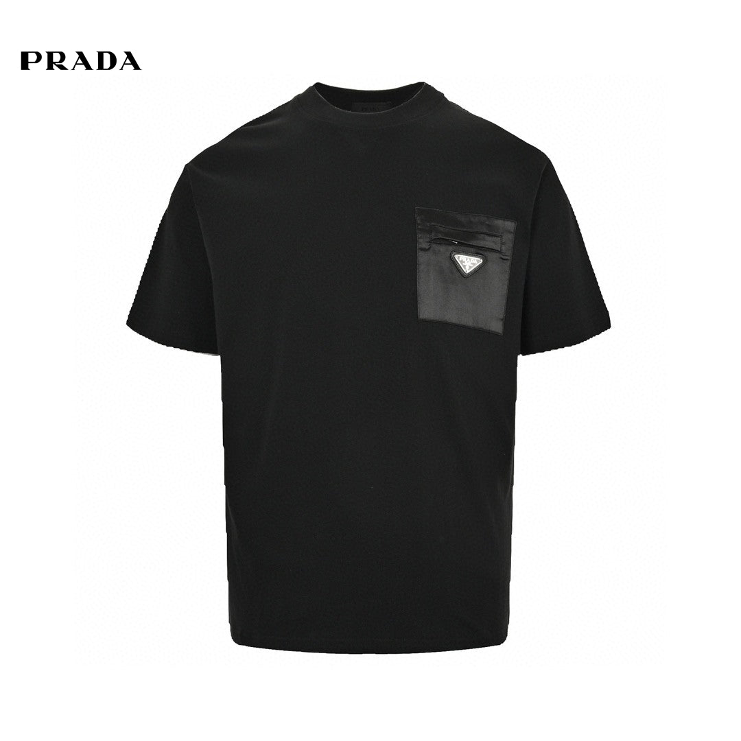 T-shirt Prada à poche (noir)