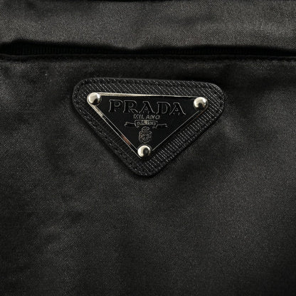 T-shirt Prada à poche (noir)