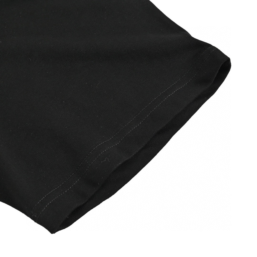 T-shirt Prada noir avec logo bien visible