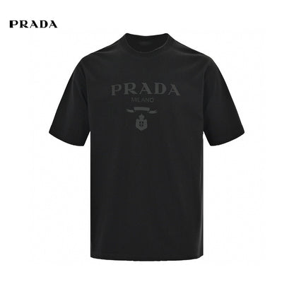 T-shirt Prada noir avec logo discret