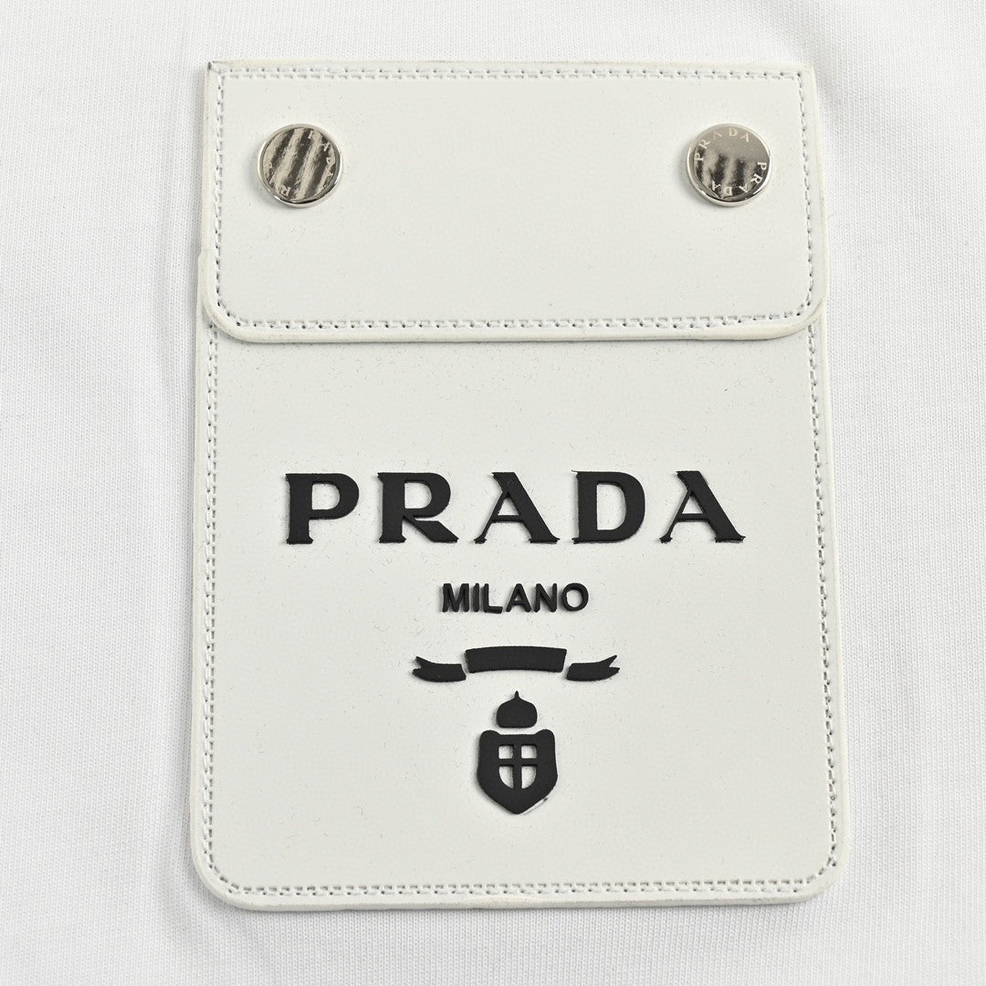 T-shirt Prada - Détail de la poche