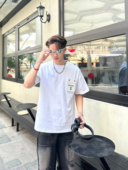 T-shirt Prada - Détail de la poche