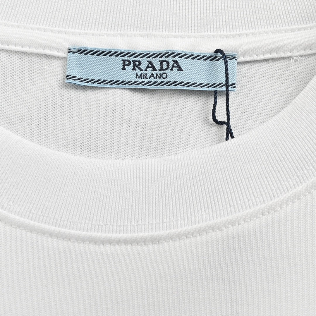 T-shirt Prada - Détail de la poche