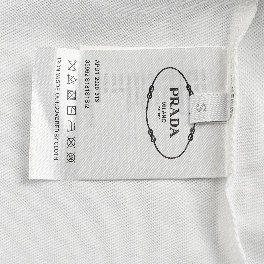 T-shirt Prada - Détail de la poche