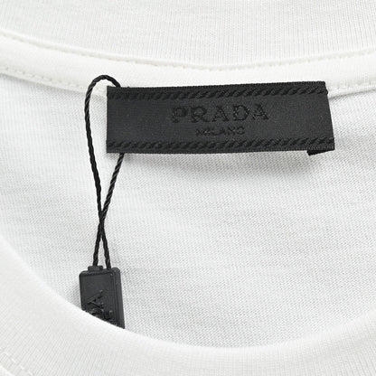 T-shirt Prada blanc avec logo discret