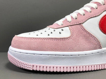 NIKE AIR FORCE 1 x LETTRE D'AMOUR DE LA SAINT-VALENTIN