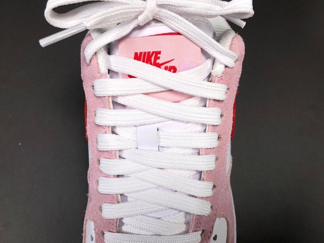 NIKE AIR FORCE 1 x LETTRE D'AMOUR DE LA SAINT-VALENTIN