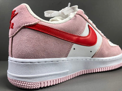 NIKE AIR FORCE 1 x LETTRE D'AMOUR DE LA SAINT-VALENTIN